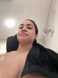 babymalaya — Stripchat recorded stream image, 27.05.2025 17:00