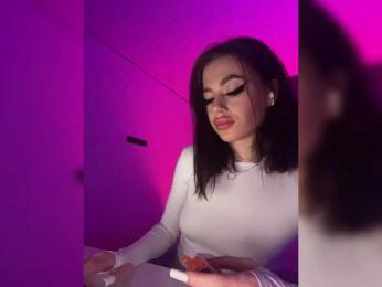 HotGirlEva — Bongacams recorded stream image, 27.05.2025 19:40
