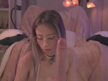 soficb — Chaturbate recorded stream image, 27.05.2025 23:20