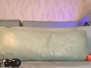 begoniia — Camsoda recorded stream image, 28.05.2025 03:00