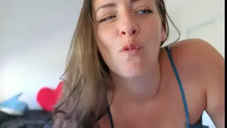 Sapphir3xoxo — Stripchat recorded stream image, 28.05.2025 14:20