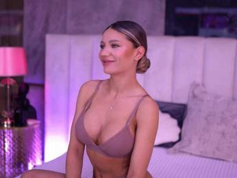 BlairSander — Bongacams recorded stream image, 28.05.2025 18:10