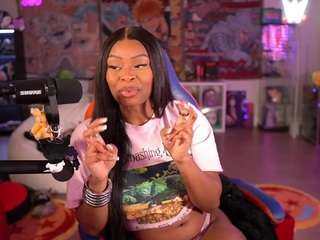 lovenzia — Camsoda recorded stream image, 29.05.2025 02:30