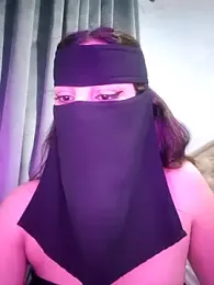 _arabica_ — Stripchat recorded stream image, 29.05.2025 16:50