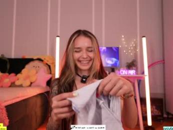 oooops__ — Chaturbate recorded stream image, 30.05.2025 17:10