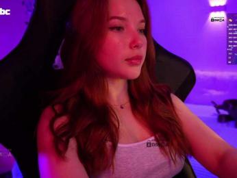 _Q_ — Bongacams recorded stream image, 31.05.2025 01:00