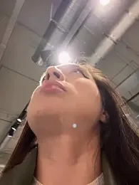 Holly_Play — Stripchat recorded stream image, 31.05.2025 11:00
