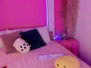 emyliesander — Camsoda recorded stream image, 31.05.2025 11:50