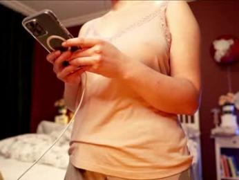 laurenbrite — Chaturbate recorded stream screenshot (01 Jun 2025)