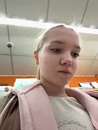 bambi_lu — Stripchat recorded stream image, 02.06.2025 17:00
