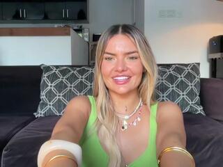 Anais A — Flirt4free recorded stream image, 03.06.2025 08:20