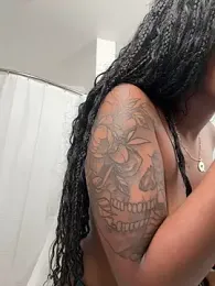 Your_Paris — Stripchat recorded stream image, 04.06.2025 01:30