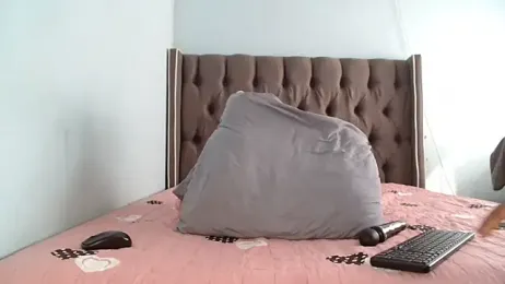 CHOCKYCHOCX2 — Stripchat recorded stream image, 05.06.2025 07:40