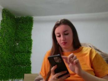 EmilyxJames — Bongacams recorded stream screenshot (09 Feb 2025)