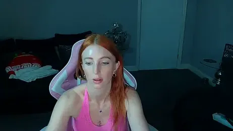 Red_firesquirt — Stripchat recorded stream image, 05.06.2025 20:00