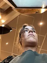 JuicyFruits93 — Stripchat recorded stream screenshot (05 Jun 2025)