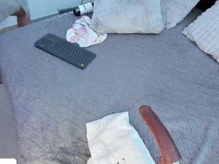 angie-roses — Camsoda recorded stream image, 05.06.2025 21:40