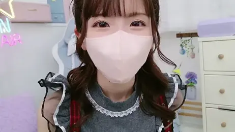 -minami- — Stripchat recorded stream image, 06.06.2025 12:00