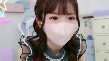 -minami- — Stripchat recorded stream image, 06.06.2025 12:00