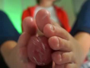 finleyfae — Chaturbate recorded stream image, 06.06.2025 17:10