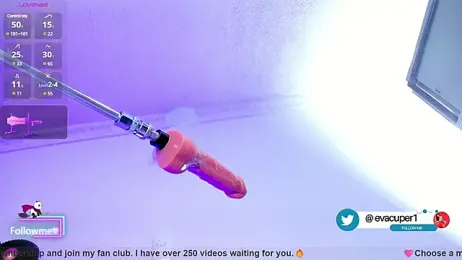 eva_cuper — Stripchat recorded stream image, 06.06.2025 12:00