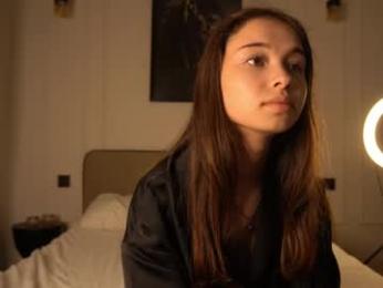 kusssecka — Chaturbate recorded stream image, 07.06.2025 16:00