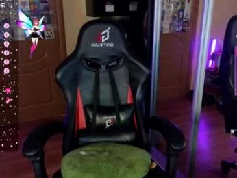 queen_kitty1818 — Chaturbate recorded stream screenshot (08 Jun 2025)