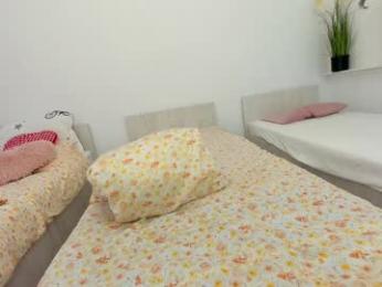 ehotlovea — Chaturbate recorded stream image, 08.06.2025 01:10