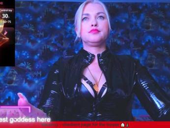 Mistress-Gwen — Bongacams recorded stream image, 08.06.2025 17:20