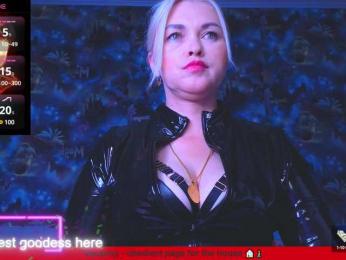 Mistress-Gwen — Bongacams recorded stream image, 08.06.2025 17:20