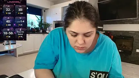 Layla- — Stripchat recorded stream image, 10.02.2025 09:30