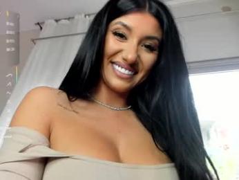 miss_diamond__ — Chaturbate recorded stream image, 11.06.2025 06:10