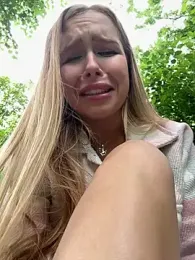 Liza_risky — Stripchat recorded stream image, 11.06.2025 07:30