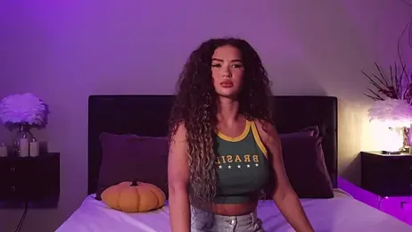 Denise_Garciia — Stripchat recorded stream image, 11.06.2025 13:50