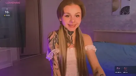 Britney_Lynch — Stripchat recorded stream image, 11.06.2025 19:40