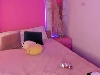 emyliesander — Camsoda recorded stream image, 12.06.2025 11:40