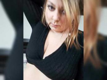 FLUFFY_BEAUTY — Bongacams recorded stream image, 10.02.2025 13:40