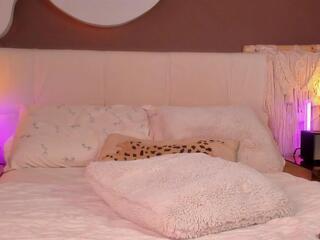 Mia Brooklyn — Flirt4free recorded stream screenshot (14 Jun 2025)