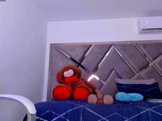 salommecruz — Camsoda recorded stream image, 16.06.2025 22:00