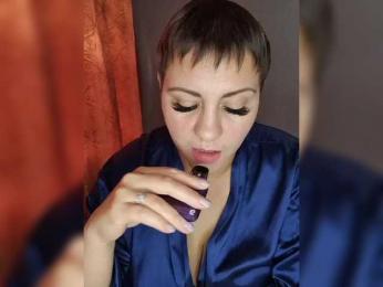 _LEKSA — Bongacams recorded stream image, 17.06.2025 01:40