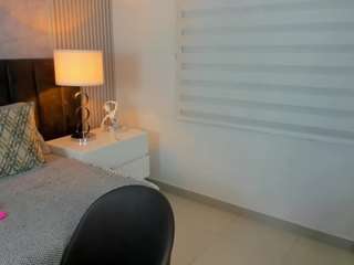 viioletlover — Camsoda recorded stream image, 17.06.2025 04:00