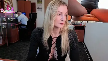 legsLONG — Stripchat recorded stream image, 17.06.2025 04:00