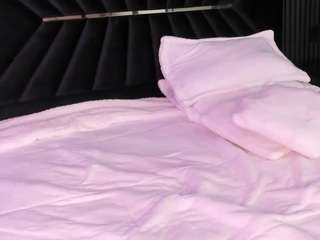 atinxnaugthy — Camsoda recorded stream image, 17.06.2025 04:10