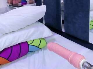 veronicaryan — Camsoda recorded stream image, 17.06.2025 11:30