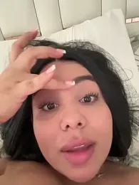 valeria2019hot — Stripchat recorded stream image, 17.06.2025 15:30