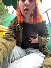 PurpleLinn — Stripchat recorded stream image, 17.06.2025 19:40