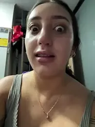Hannahoff — Stripchat recorded stream image, 17.06.2025 21:00