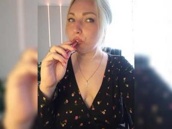Tanysha-1 — Bongacams recorded stream image, 18.06.2025 03:40