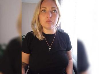 Tanysha-1 — Bongacams recorded stream image, 18.06.2025 03:40