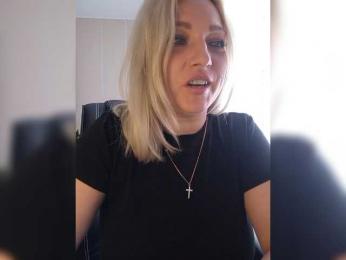 Tanysha-1 — Bongacams recorded stream image, 18.06.2025 03:40